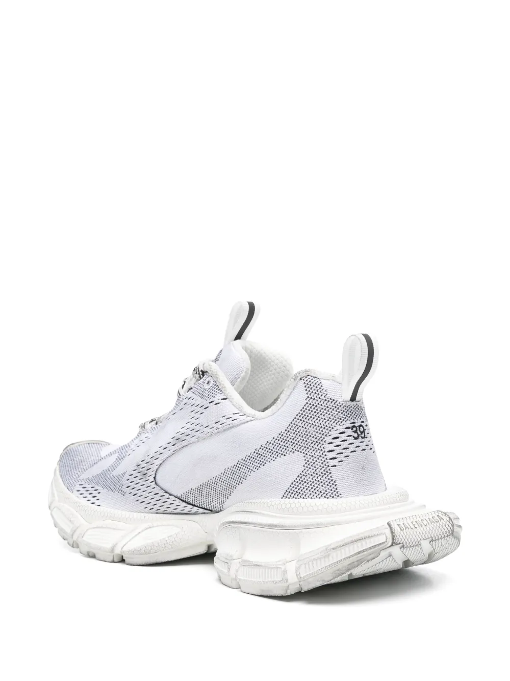 x Under Armour 3XL sneakers