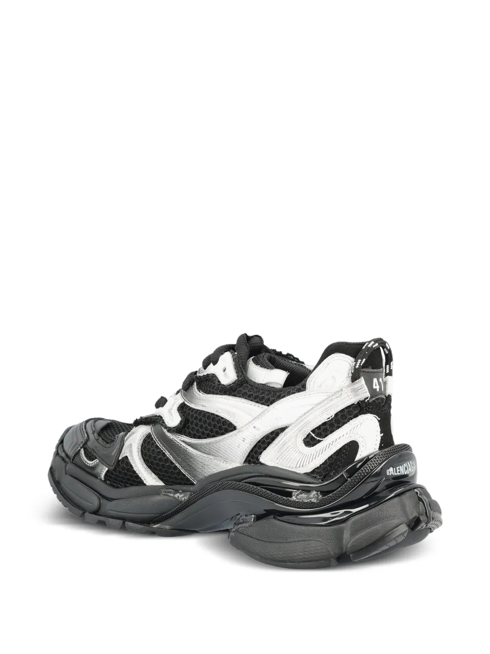 Runner sneakers