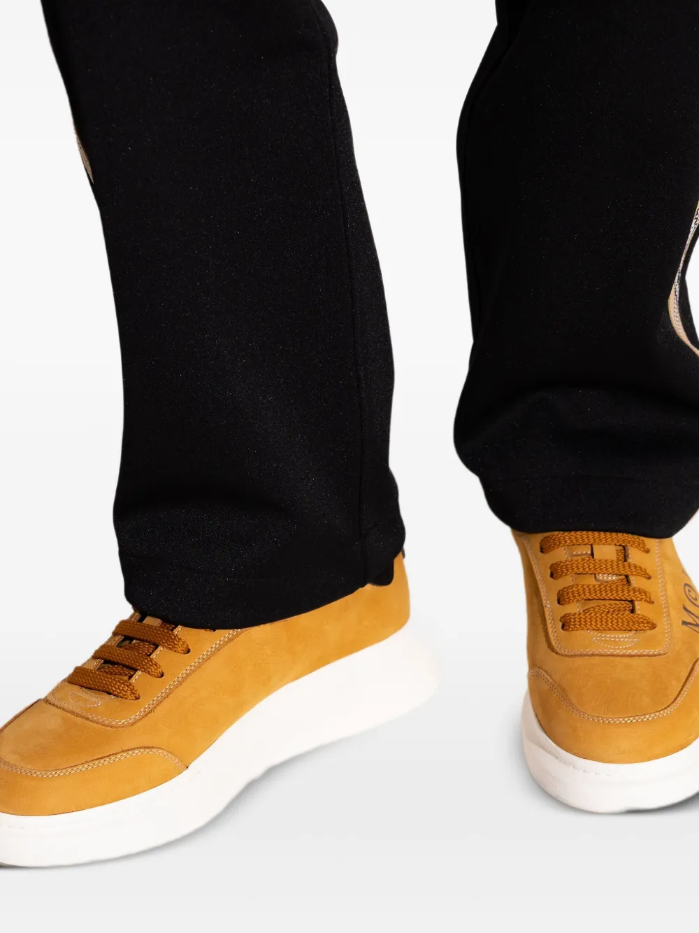 Oversized sneakers