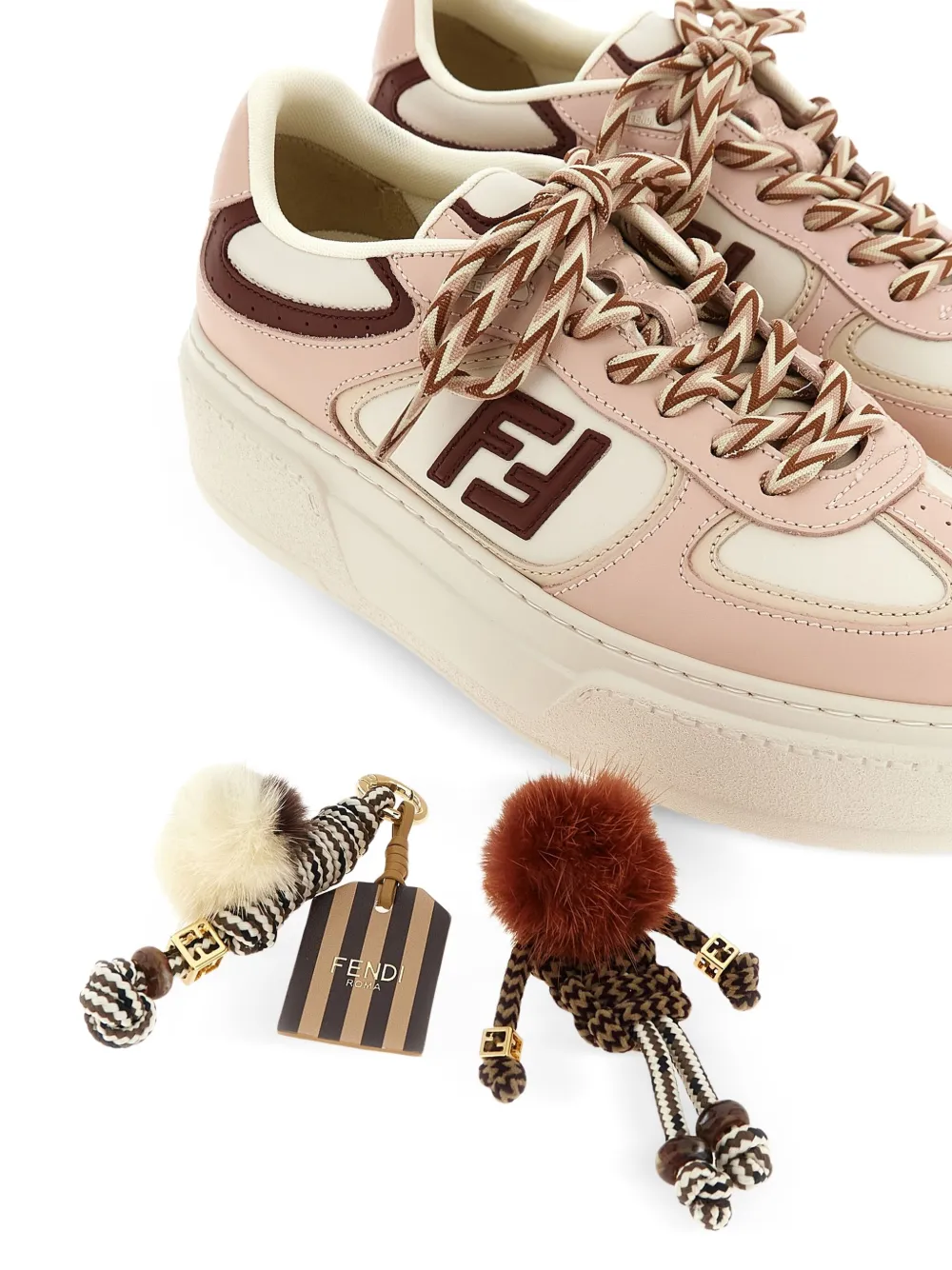 platform logo trainers